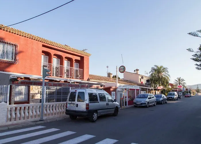 Marinas アパート デニア