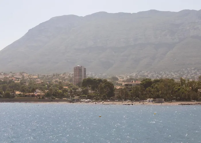 Marinas アパート